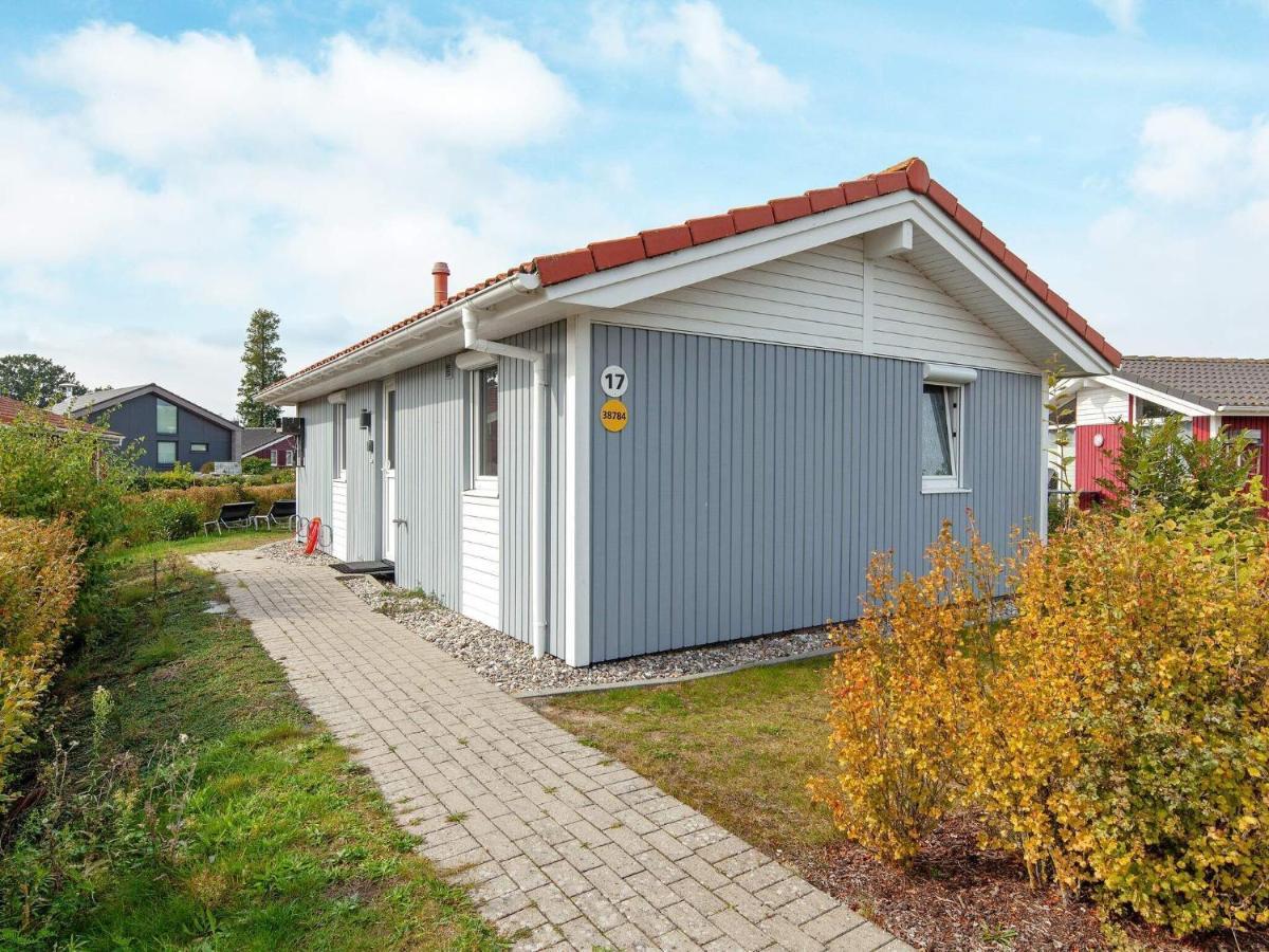 4 Person Holiday Home In Groemitz Exterior photo